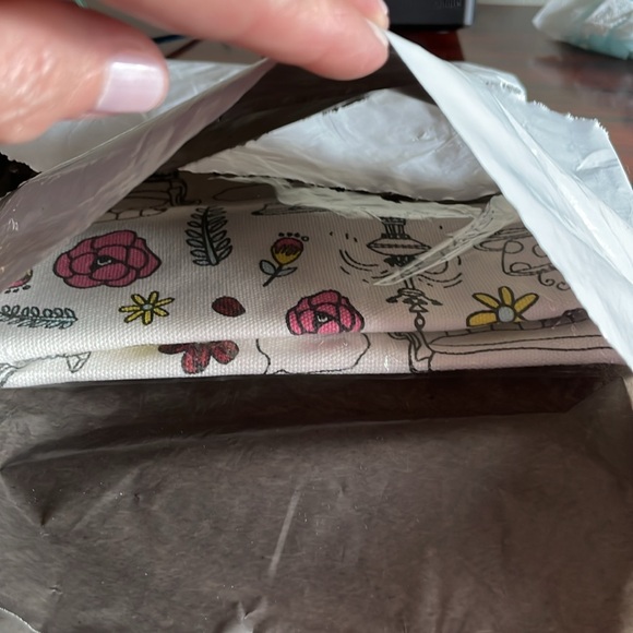 NWT Friends Theme Canvas Tote - Picture 6 of 8